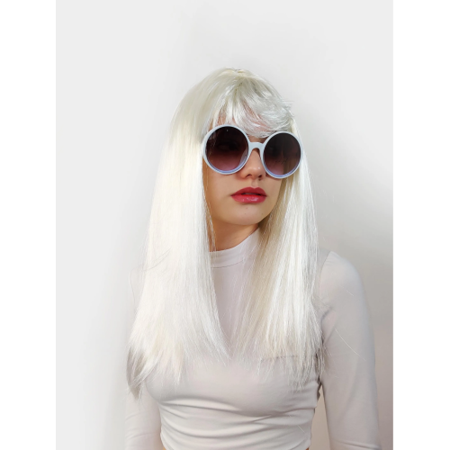 Beyaz Renk Uzun Düz Parti Peruğu