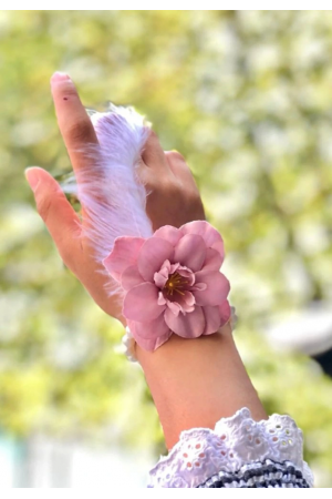 Bride To Be Nedime Gelin Bilekliği Tüy Ve İnci Boncuk Detaylı Pembe Re&hellip;