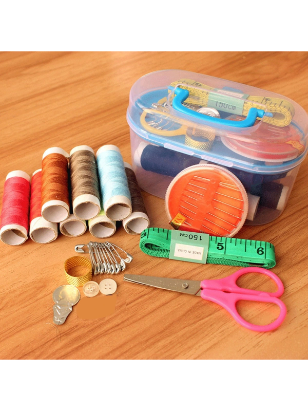Dikiş Seti Kutusunda - İğne - İplik - Makas Seti&hellip;