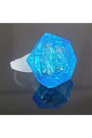 Kristal Tasarımlı Led Glow Işıklı 3 Modlu Mavi Yüzük 3.5 X 5 Cm&hellip;