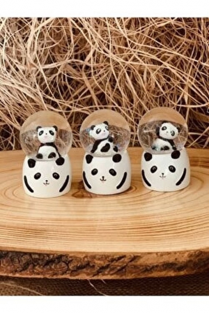 Küçük Boy Panda Kar Küresi Işıklı 6.5 Cm… Küçük Boy Panda Kar Küresi Işıklı 6.5 Cm…