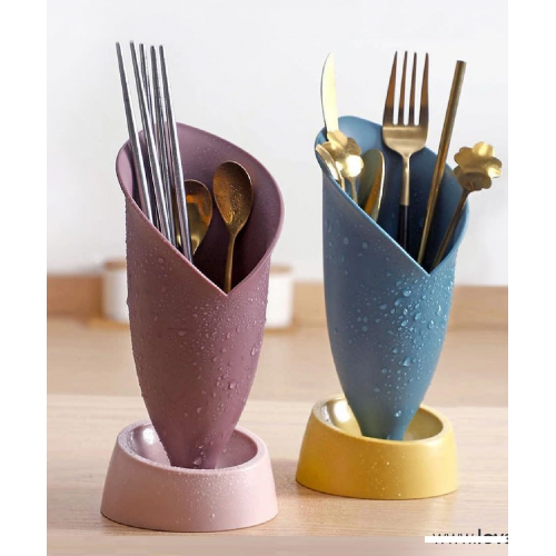 Lale Figürlü Tezgah Üstü Kaşıklık Lale Figürlü Tezgah Üstü Kaşıklık