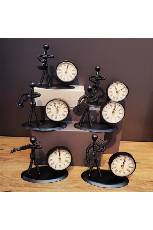 Metal Adam Masaüstü Saat&hellip;