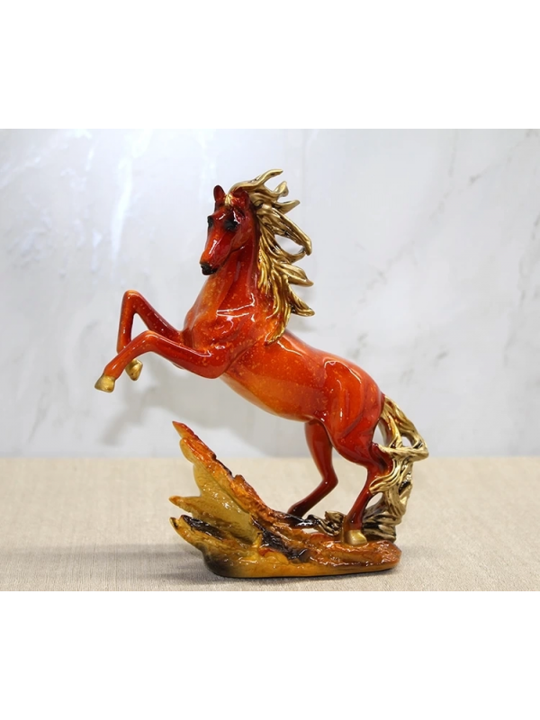 Polyester Şahlanmış At Figürü Alk4589… Polyester Şahlanmış At Figürü Alk4589…