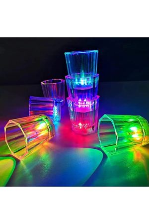 Renkli Led Parlayan Fiber Optik Glow Işıklı Bardak 5,5 X 5,5 Cm 1 Adet&hellip;