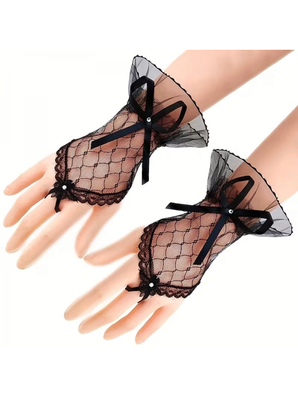 Siyah Dantel Fiyonklu Parmak Halkalı Kadın Eldiveni… Siyah Dantel Fiyonklu Parmak Halkalı Kadın Eldiveni…