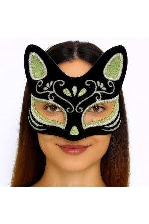 Siyah Renk Süet Kaplama Üzeri Gümüş Yeşil Simli Kedi Maskesi 17x14 C&hellip;