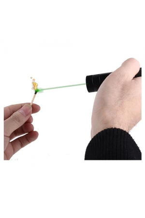 Yeşil Şarjlı Lazer Pointer 5000 (yakar)… Yeşil Şarjlı Lazer Pointer 5000 (yakar)…