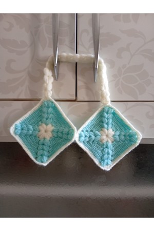 El Yapımı Dekoratif Mutfak Tutacak Mavi-Beyaz)… El Yapımı Dekoratif Mutfak Tutacak Mavi-Beyaz)…