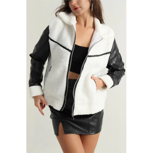 Deri garnili kuzu peluş mont beyaz Deri garnili kuzu peluş mont beyaz