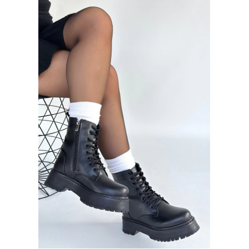 Jonni Siyah Cilt Bağcıklı Bot Jonni Siyah Cilt Bağcıklı Bot