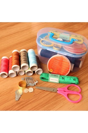 Dikiş Seti Kutusunda - İğne - İplik - Makas Seti… Dikiş Seti Kutusunda - İğne - İplik - Makas Seti…