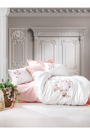 3D Nakışlı Çift Kişilik Saten Nev Takımı Luna Pudra&hellip;